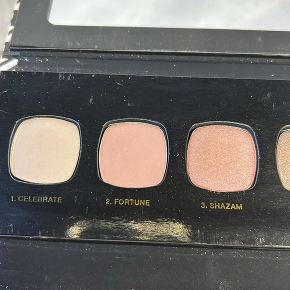 NWT BareMinerals Invisible glow, blush, eyeshadow pallet bundle